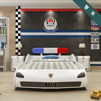 Gyerek bútor tiszta, tömör fából készült autós ágy kreatív rendőrségi autó gyermek ágy fiú futó gép védőrács